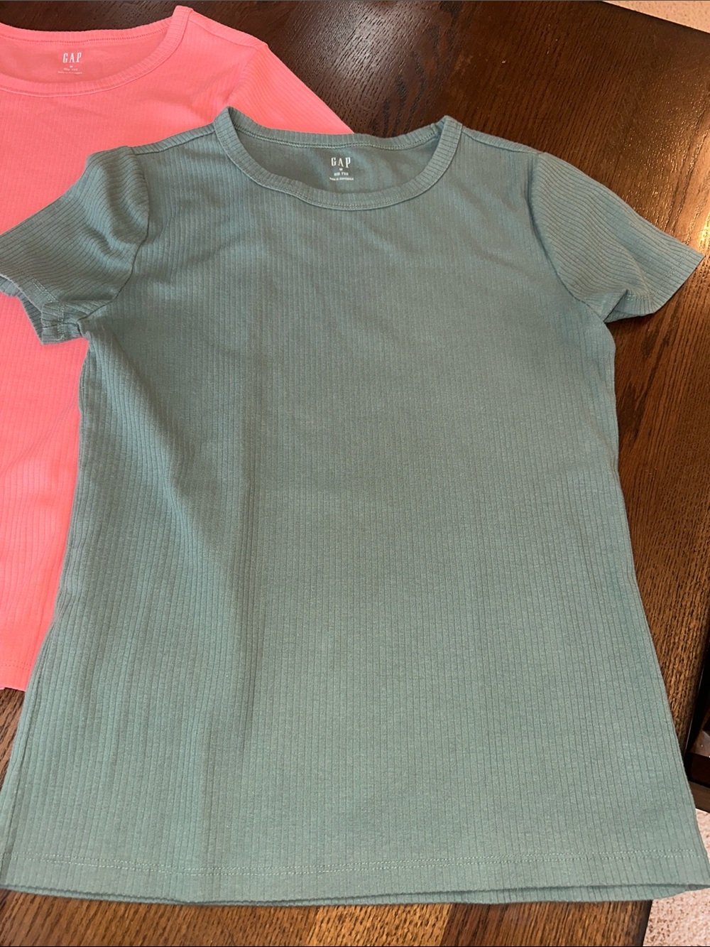 GAP Short-Sleeve Ribbed Tees - Coral & Sage size medium - Picture 2 of 8